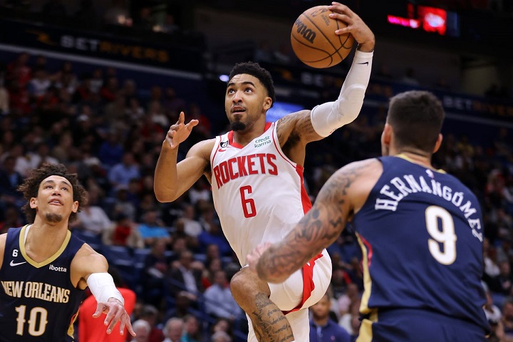 Houston Rockets ja San Antonio Spurs haluavat molemmat sijoittua viimeiseksi läntisessä konferenssissa